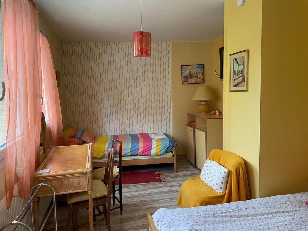 Maison Saint Louis ปาเรย์-เลอ-มนยาล ภายนอก รูปภาพ